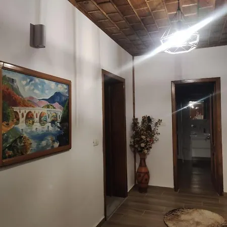 Eni House *