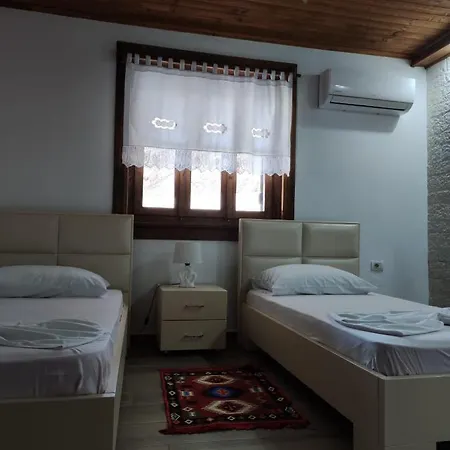 Eni House Apartman